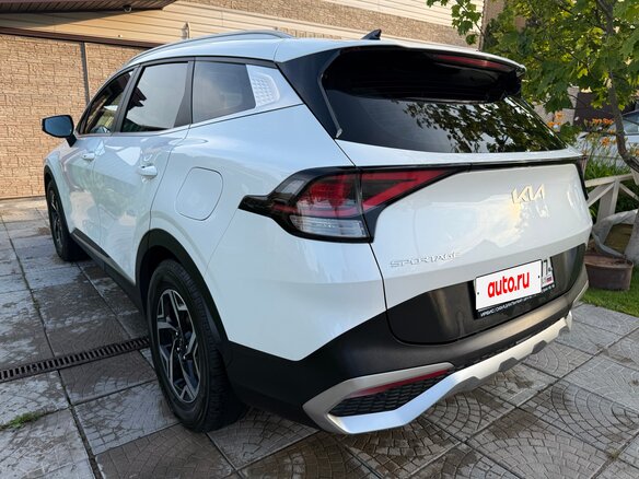 2022 Kia Sportage V, белый, 3600000 рублей - вид 3