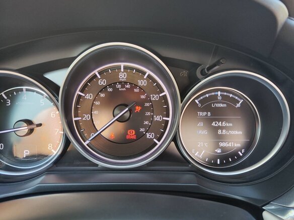 2018 Mazda 6 III (GJ) Рестайлинг 2, красный, 2000000 рублей - вид 17