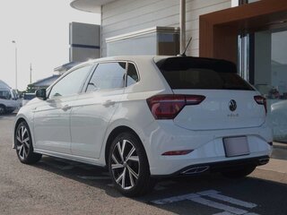 2023 Volkswagen Polo VI Рестайлинг (EU Market), белый, 980000 рублей, вид 5