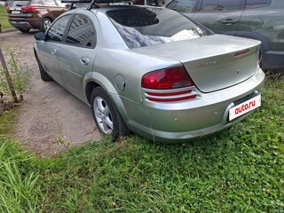 2004 Dodge Stratus II Рестайлинг, зелёный, 280000 рублей, вид 4