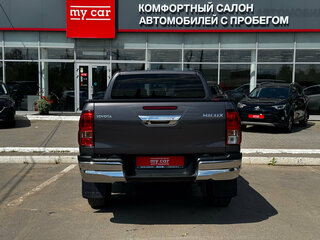 2019 Toyota Hilux VIII, серый, 3990000 рублей, вид 5