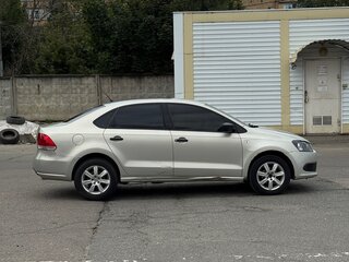 2011 Volkswagen Polo V, серебристый, 430000 рублей, вид 3