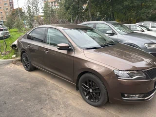2018 Skoda Rapid I Рестайлинг, коричневый, 1450000 рублей, вид 3