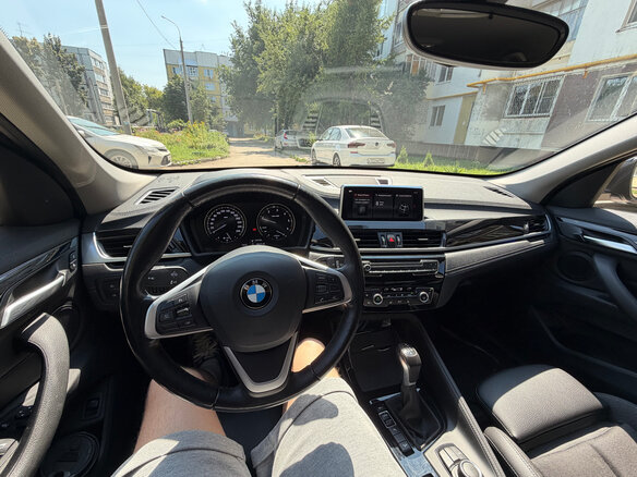 2020 BMW X1 18d xDrive II (F48) Рестайлинг, белый, 3250000 рублей - вид 14