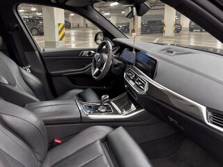 2019 BMW X5 30d IV (G05/G18), чёрный, 6400000 рублей, вид 4