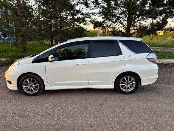 2011 Honda Fit Shuttle I, белый, 880000 рублей - вид 10