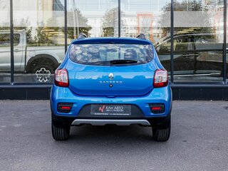 2020 Renault Sandero Stepway II Рестайлинг, синий, 1218700 рублей, вид 4