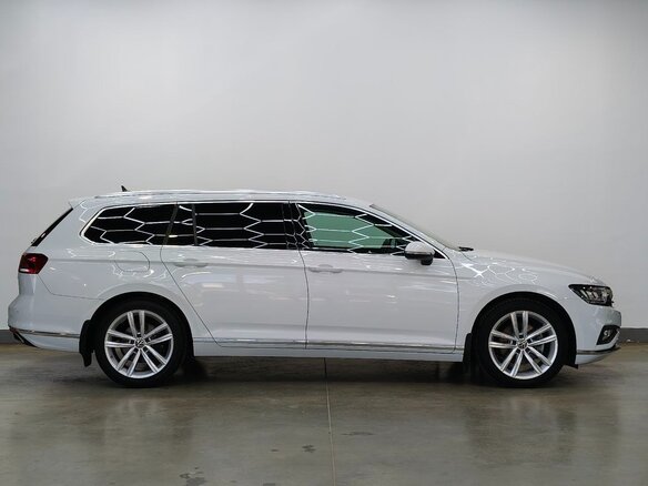 2023 Volkswagen Passat B8 Рестайлинг, белый, 2550000 рублей - вид 3