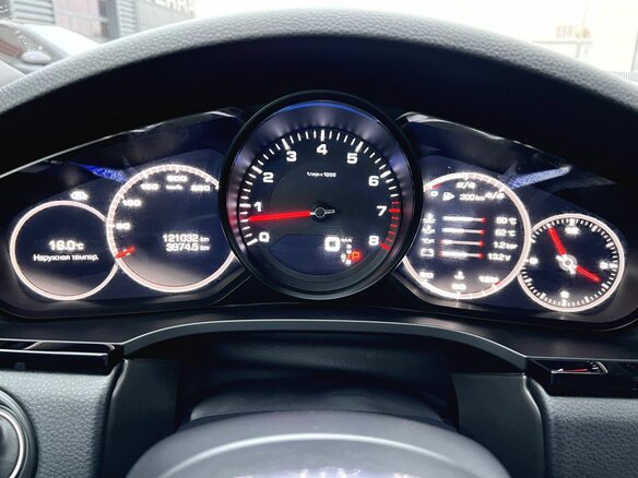 2019 Porsche Cayenne Coupé III, чёрный, 6650000 рублей - вид 19