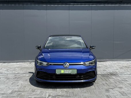 2021 Volkswagen Golf VIII, синий, 2275000 рублей, вид 3