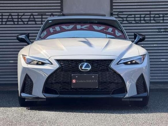 2025 Lexus IS 500 III Рестайлинг 2, белый, 15000000 рублей - вид 1