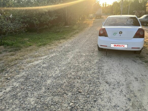 2008 Geely MK I, белый, 180000 рублей - вид 3