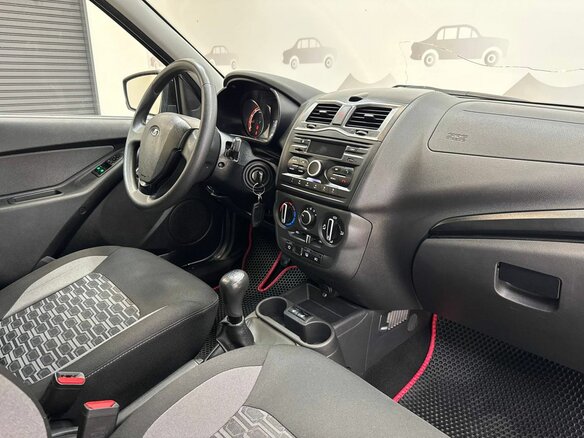2024 Lada (ВАЗ) Granta Cross I Рестайлинг, серый, 850000 рублей - вид 9