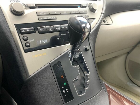 2011 Lexus RX 350 III, серый, 1721000 рублей - вид 19