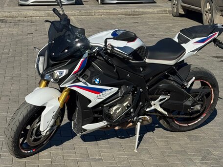2018 BMW S 1000 R, белый, 1200000 рублей, вид 4