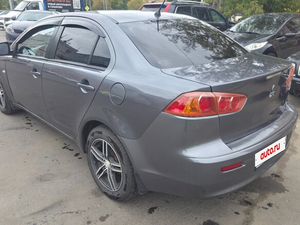 2007 Mitsubishi Lancer X, серый, 750000 рублей - вид 4