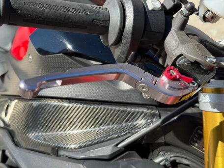 2018 BMW S 1000 R, красный, 1200000 рублей, вид 3