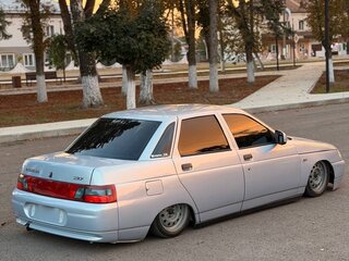 2004 Lada (ВАЗ) 2110, серебристый, 600000 рублей, вид 4