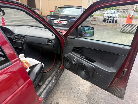 2007 Lada (ВАЗ) 2112, красный, 200000 рублей - вид 7