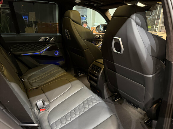 2026 BMW X5 M Competition III (F95) Рестайлинг, чёрный, 23390000 рублей - вид 16