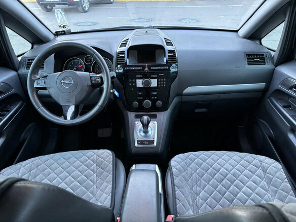 2008 Opel Zafira B Рестайлинг, чёрный - вид 13