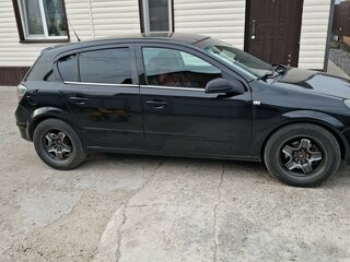 2008 Opel Astra H Рестайлинг, чёрный, 290000 рублей, вид 4