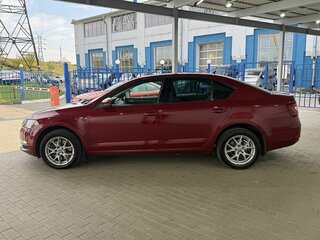2018 Skoda Octavia III (A7) Рестайлинг, красный, 1799000 рублей, вид 2