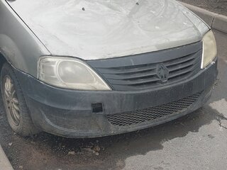 2010 Renault Logan I Рестайлинг, серебристый, 210000 рублей, вид 2