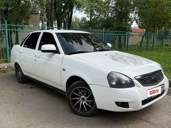 2013 Lada (ВАЗ) Priora I Рестайлинг, белый, 399000 рублей