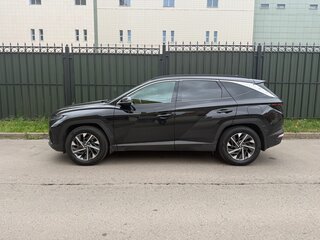 2022 Hyundai Tucson IV, чёрный, 3300000 рублей, вид 4