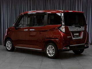 2020 Toyota Tank I, красный, 1229000 рублей, вид 2