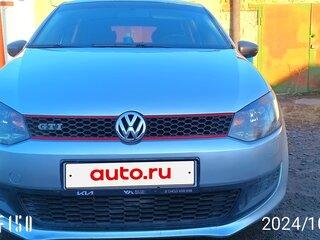 2010 Volkswagen Polo V, серебристый, 400000 рублей, вид 1