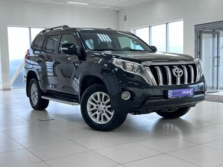 2016 Toyota Land Cruiser Prado 150 Series Рестайлинг 1, чёрный, 3940000 рублей, вид 3