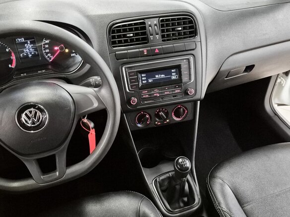 2019 Volkswagen Polo V Рестайлинг, белый, 1109000 рублей - вид 12