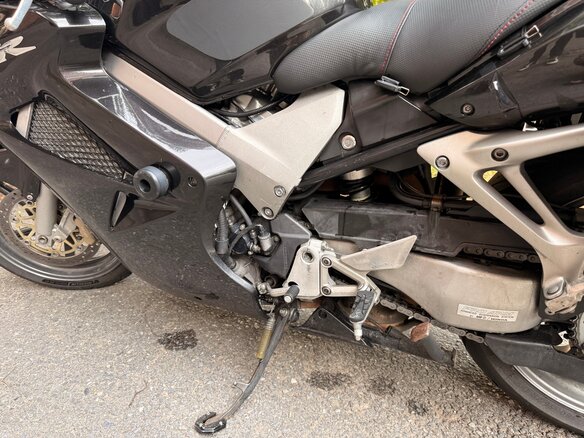 2006 Honda VFR 800, чёрный, 570000 рублей - вид 11