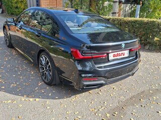 2021 BMW 7 серии 730d xDrive VI (G11/G12) Рестайлинг, чёрный, 10000000 рублей, вид 1