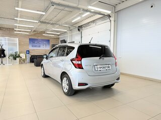 2017 Nissan Note II Рестайлинг, серый, 1279000 рублей, вид 4