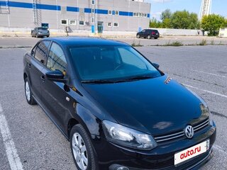2014 Volkswagen Polo V, чёрный, 1040000 рублей, вид 2