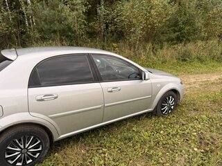 2011 Chevrolet Lacetti I, серебристый, 550000 рублей, вид 4