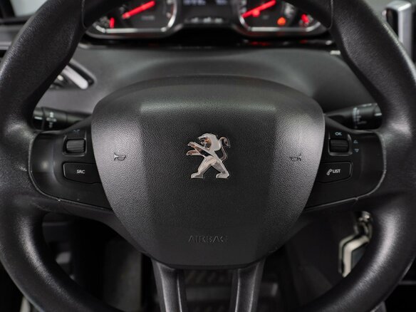 2013 Peugeot 208 I, бежевый - вид 11