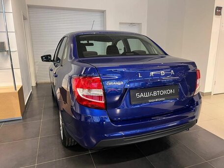 2026 Lada (ВАЗ) Granta I Рестайлинг, синий, 1088000 рублей, вид 4