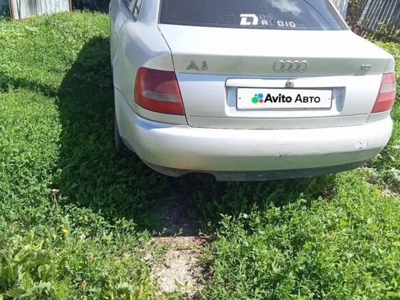 1996 Audi A4 I (B5), серебристый, 250000 рублей - вид 1