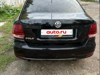 2015 Volkswagen Polo V Рестайлинг, чёрный, 790000 рублей, вид 4