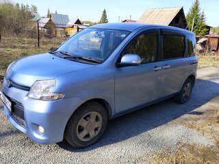 2013 Toyota Sienta I Рестайлинг 2, голубой, 860000 рублей, вид 3