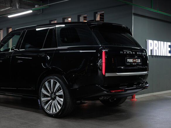 2025 Land Rover Range Rover P615 MHEV Long V, чёрный - вид 8