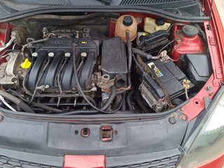 2006 Renault Symbol I Рестайлинг 2, красный, 280000 рублей, вид 5