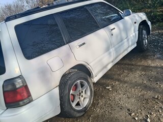 1998 Subaru Forester I, белый, 345000 рублей, вид 4