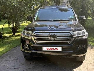 2018 Toyota Land Cruiser 200 Series Рестайлинг 2, чёрный, 6500000 рублей, вид 2