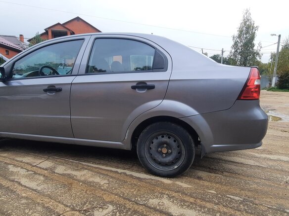 2011 Chevrolet Aveo I Рестайлинг, серый - вид 11