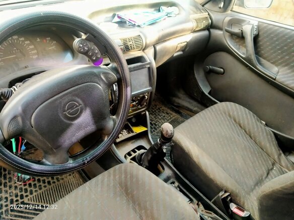 1995 Opel Astra F, чёрный - вид 4